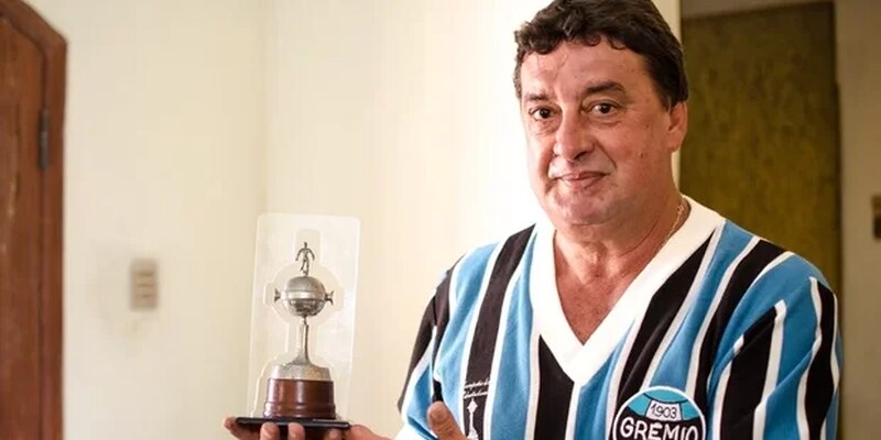 César, autor do gol do título da Libertadores de 1983, morre aos 68 anos