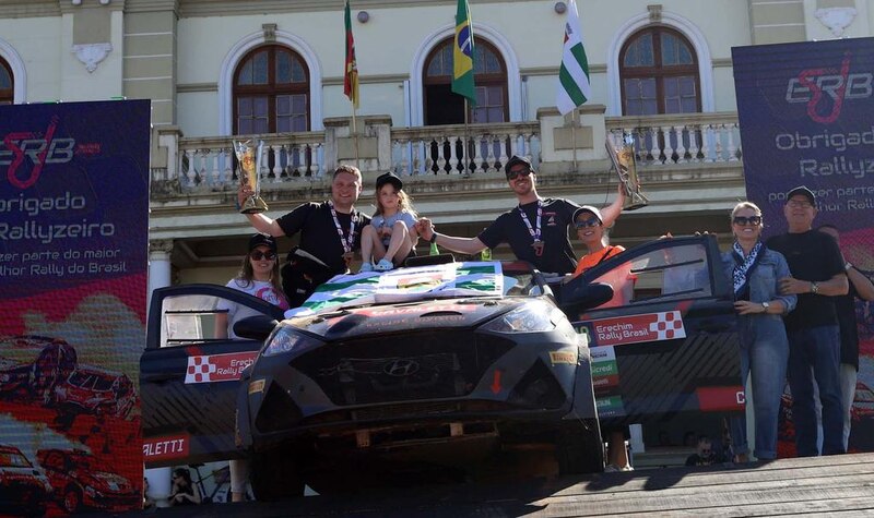 Equipe erechinense é campeã do Brasileiro de Rally