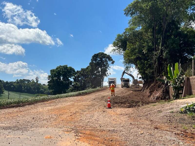 Pavimentação histórica de rodovia no Alto Uruguai finalmente sai do papel