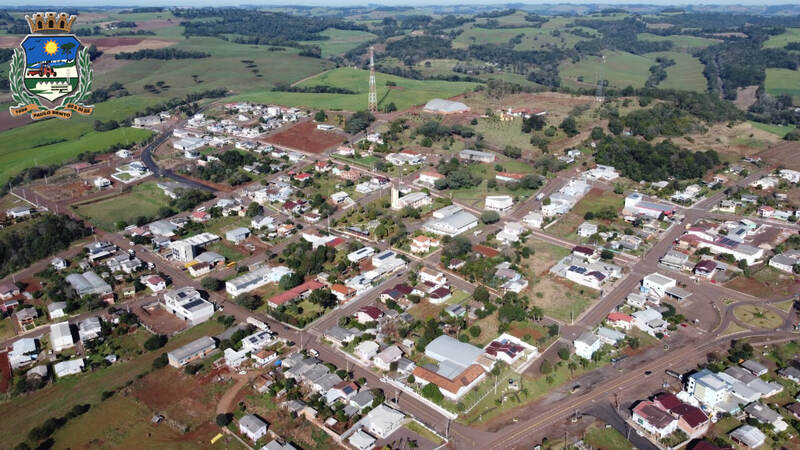 Prefeito anuncia projeto para asfaltar estrada entre cidade e comunidade do interior