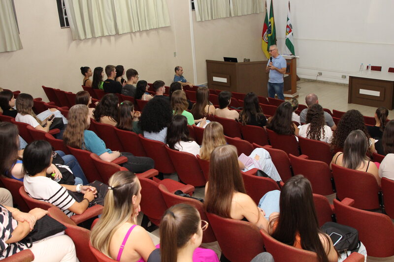 Curso de Nutrição da URI promove Aula Inaugural