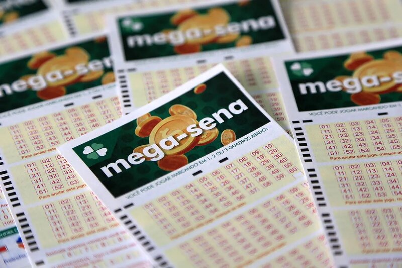Mega-Sena: Prêmio acumula e vai a R$ 42 milhões