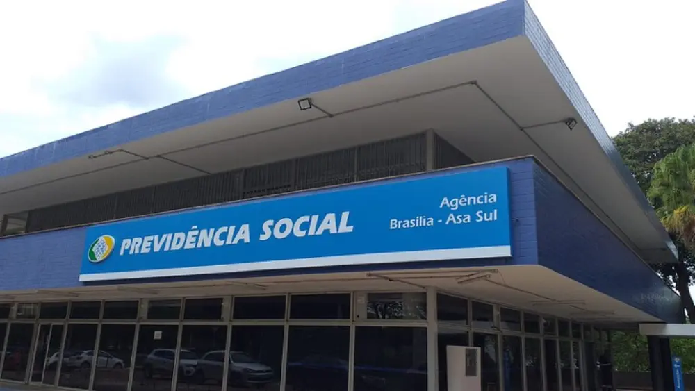 https://auonline.com.br/upload/noticias/2025/07/md_b5f04d0d0da886187107420ec6f9aa57.webp