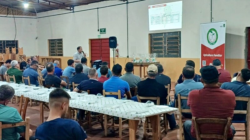 Produtores de trigo se reúnem em encontro da Cooperativa Nossa Terra