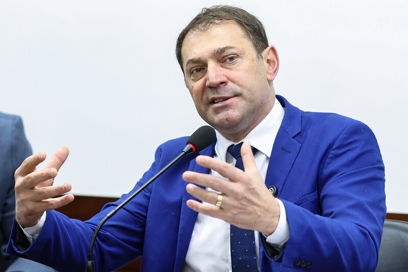 https://auonline.com.br/upload/noticias/2025/08/md_f9cf5216bfe809c6e24063a337624369.jpg