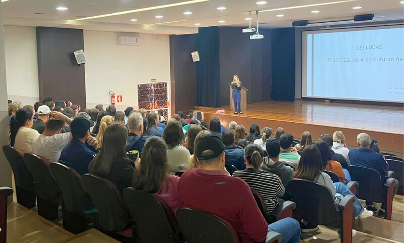 https://auonline.com.br/upload/noticias/2025/09/md_b65930f63c875e84a29eab3cc4a53490.jpg